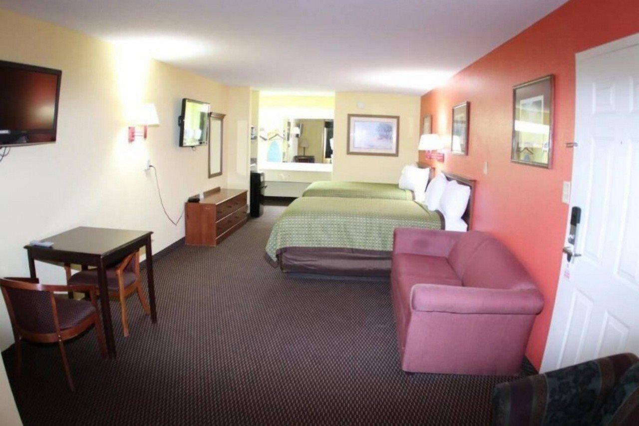 Budget Inn & Suites Hawkinsville Exterior foto